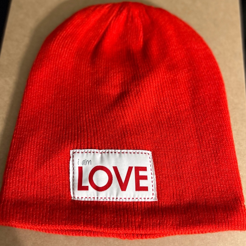 NWT PEACE LOVE WORLD SLOUCHY BEANIE “LOVE”
